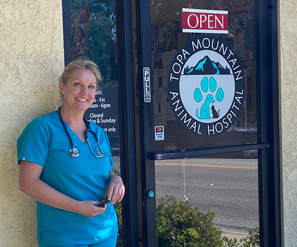 Topa Mountain Animal Hospital Veterinarian